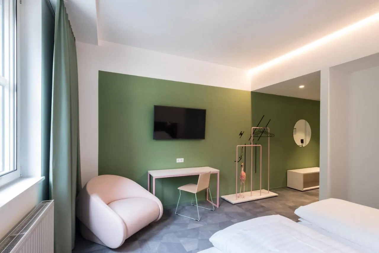 Airbase Hotel Kalsdorf bei Graz 3*,